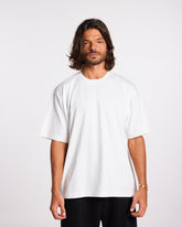 Boxy fit - Signature Tee - white