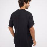 The fringed breeze - black shirt