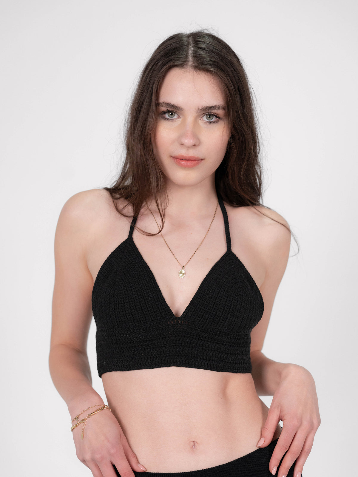 The clean cut - crochet top